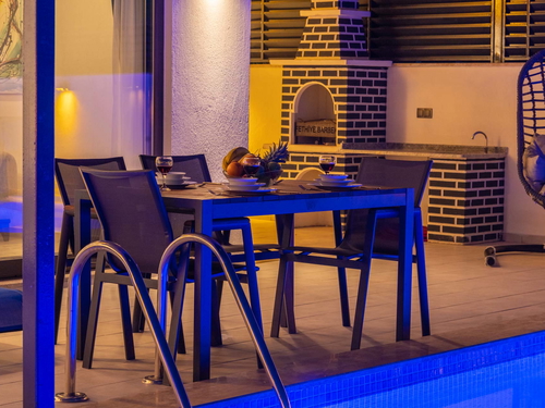 gece  -  Kasım
  | Kalkan Kördere'de Muhafazakar Aileler İçin Özel Havuzlu Villa